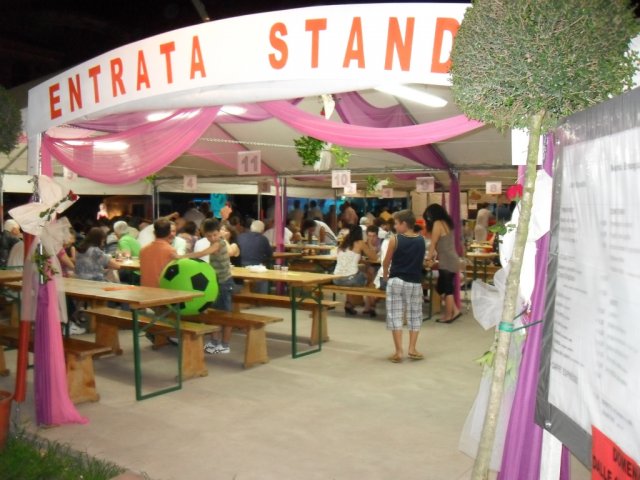 Ingresso stand enogastronomico